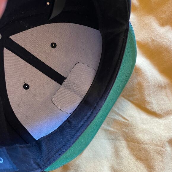 Brixton MFG Company Black Snap Back Cap W/ Green Bill Street Skater Style OS - Picture 7 of 12